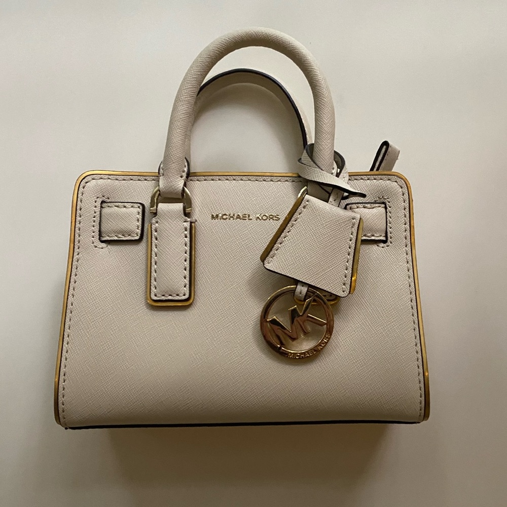 Michael Kors Bucket Tote Cream Leather Handbag